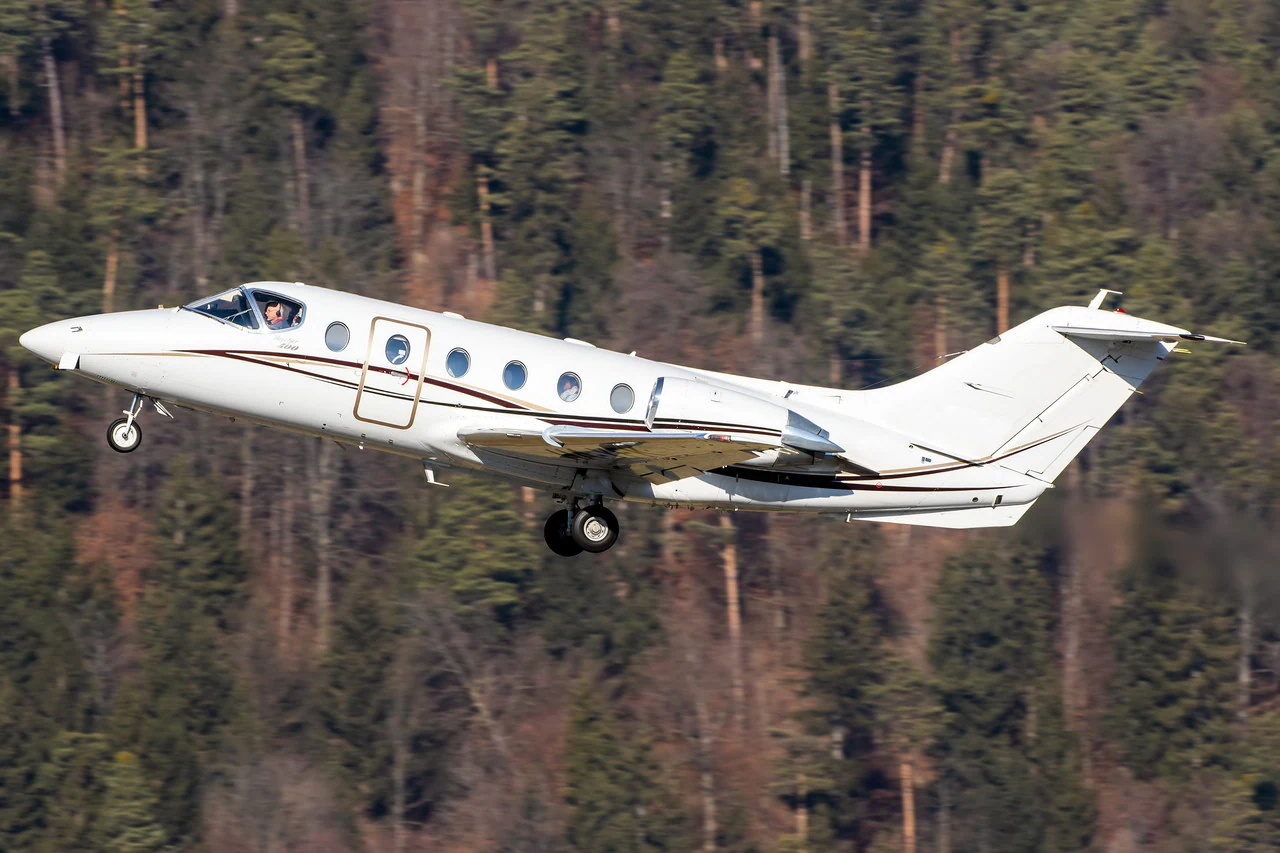 Beechjet 400 / Hawker 400XP exterior