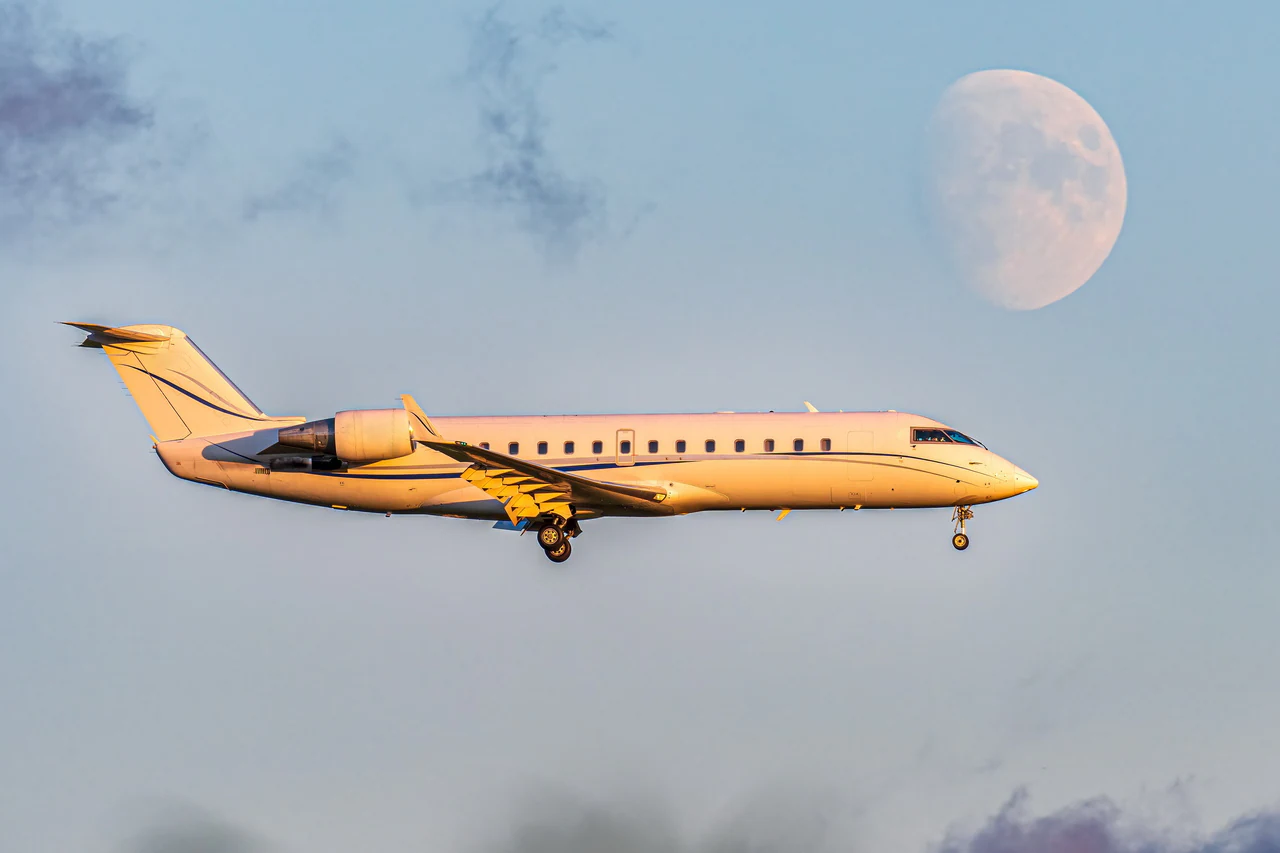 Bombardier Challenger 850
